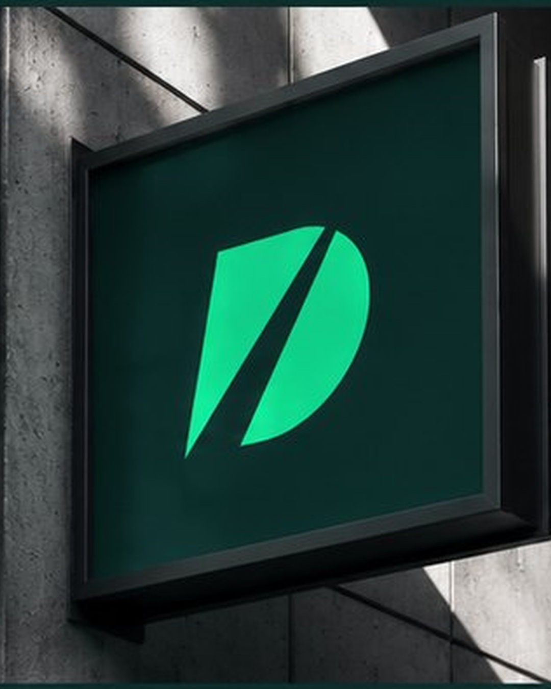 Identité de marque livrée par Arkn Studio