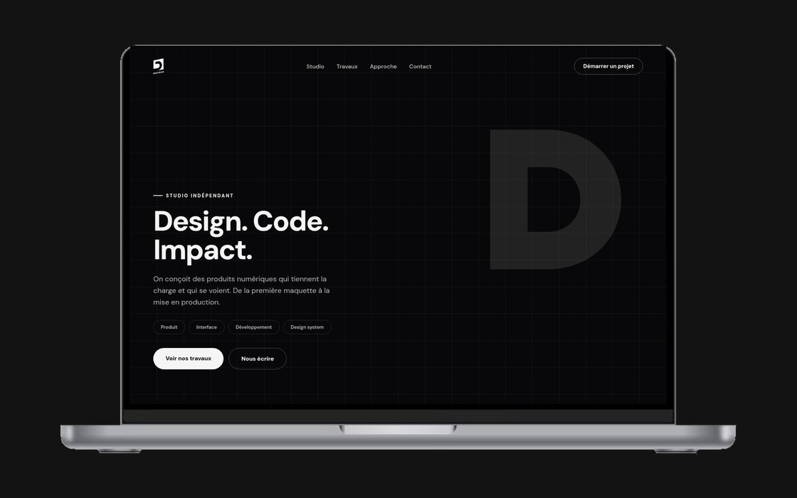 Site conçu par Arkn Studio