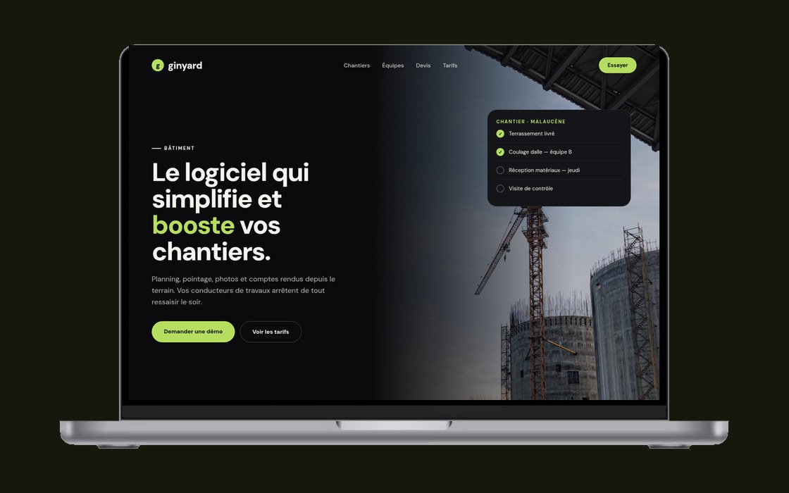 Site conçu par Arkn Studio