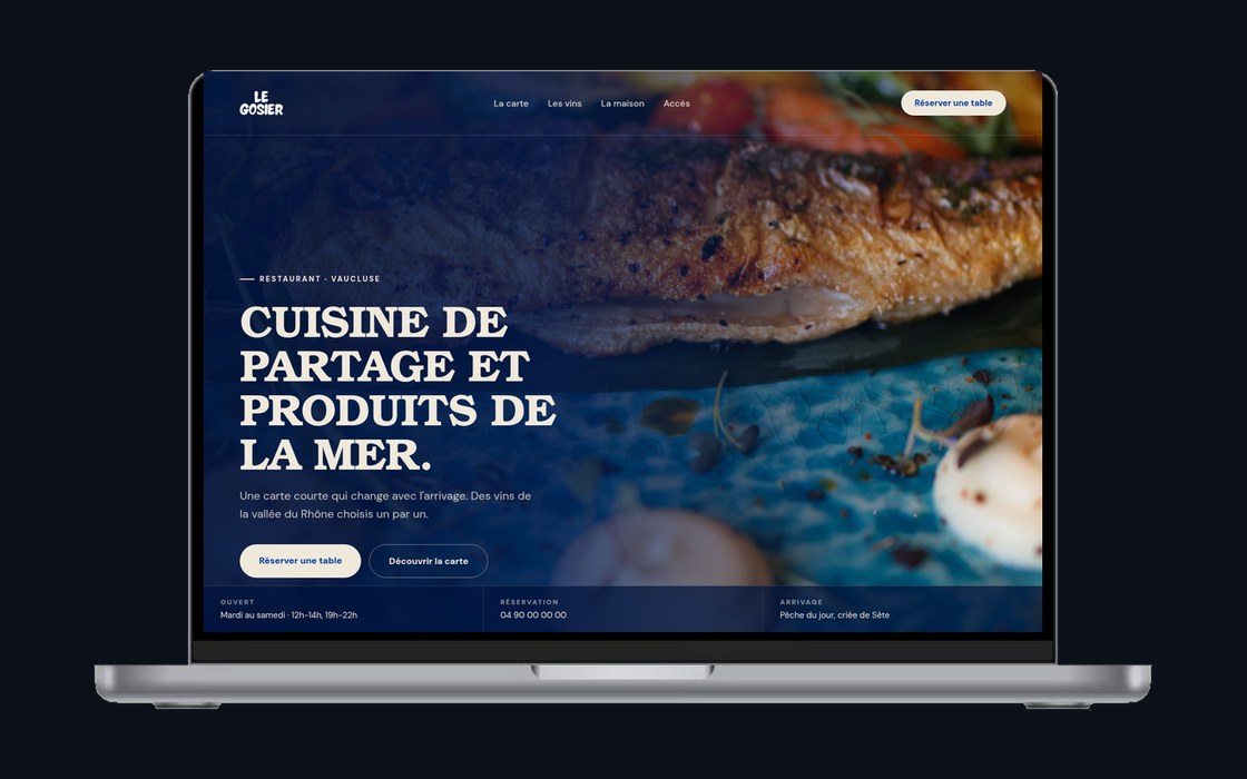 Site conçu par Arkn Studio
