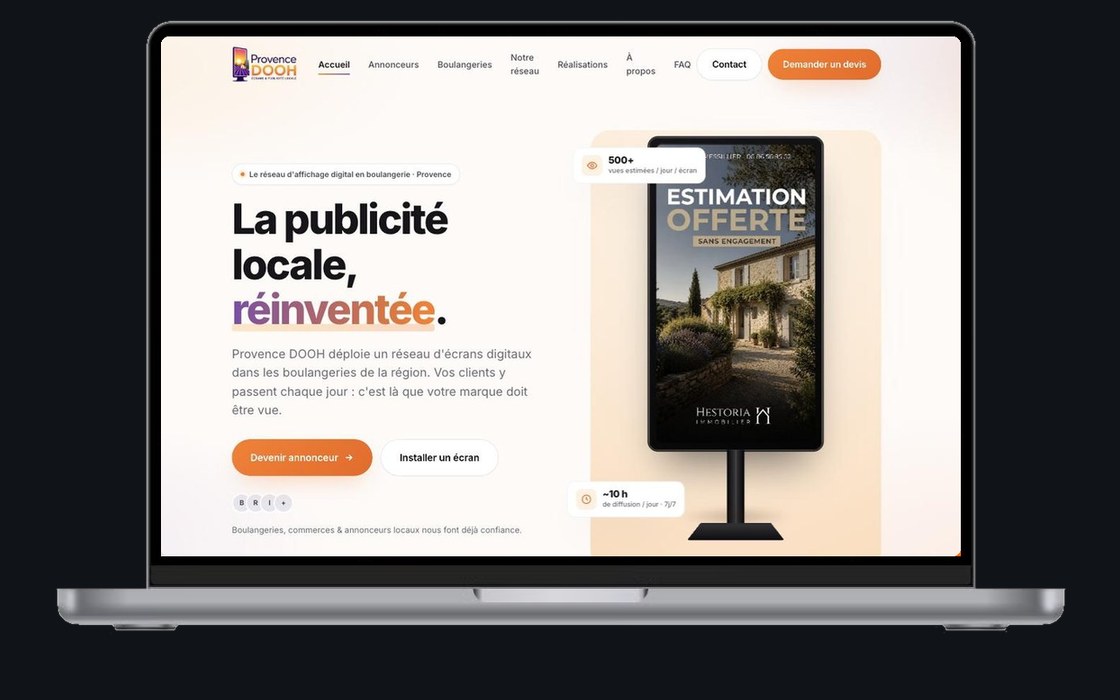 Site conçu par Arkn Studio